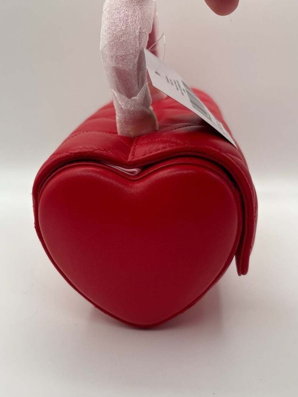 Kate Spade Heart to Heart 3D Heart Barrel Quilted Crossbody Bag in Ruby Red - Picture 2 of 6